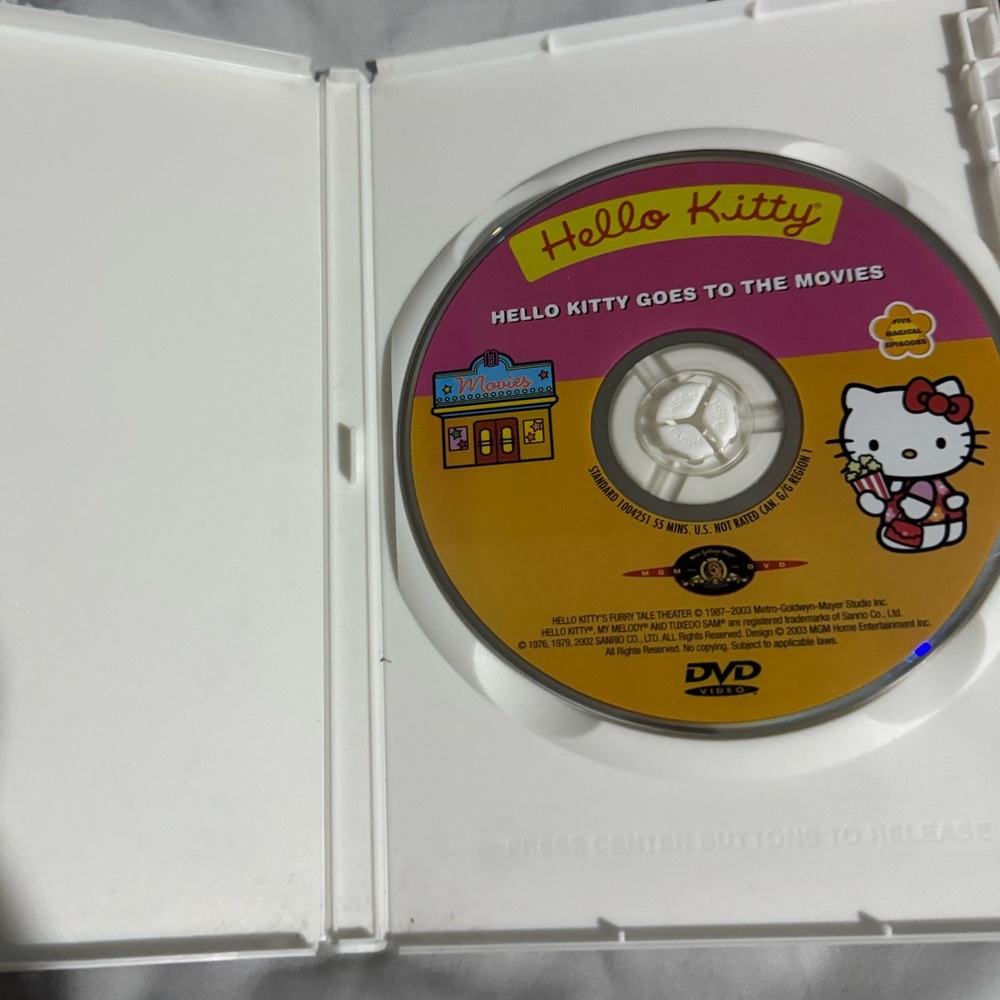 DVD bundle - Picture 5 of 5